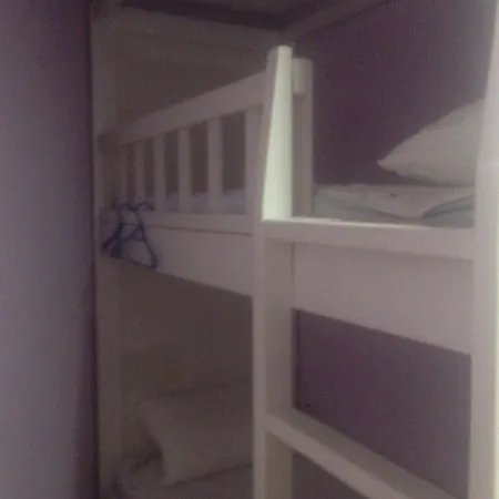 N1 Dom Hostel
